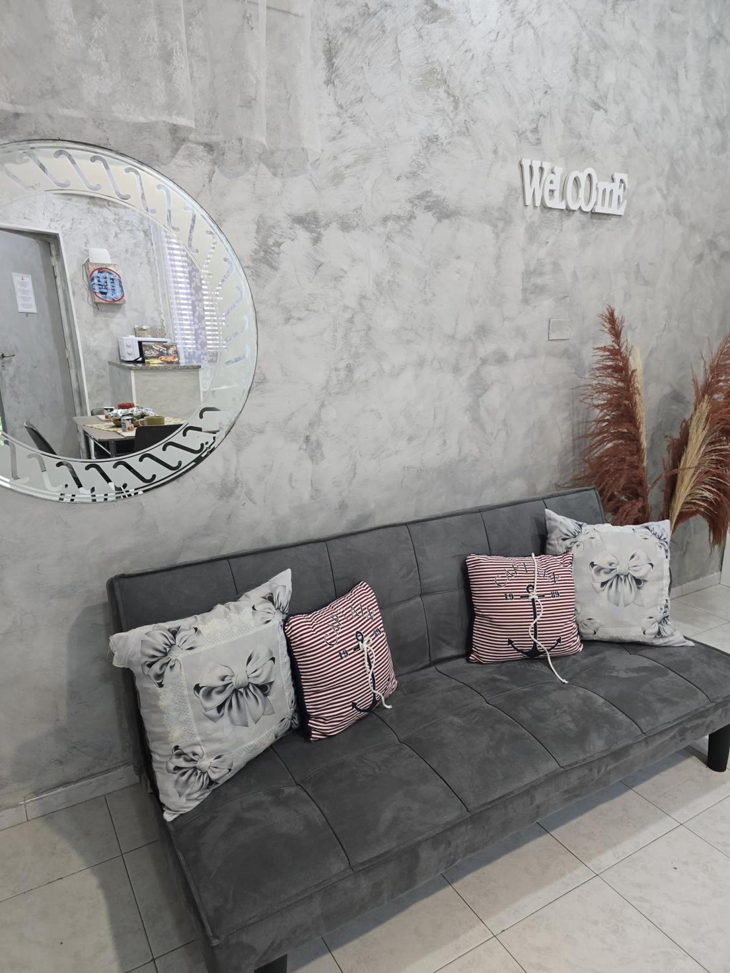 Gate Napoli Apartment ภายนอก รูปภาพ